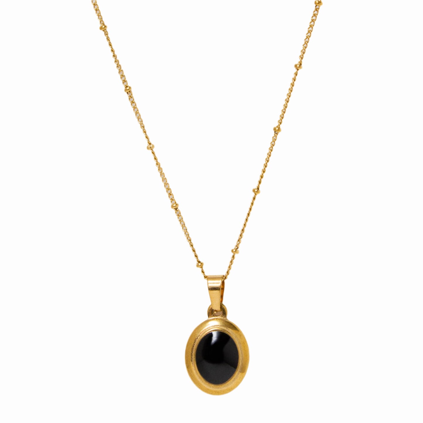 Nero Oval Necklace